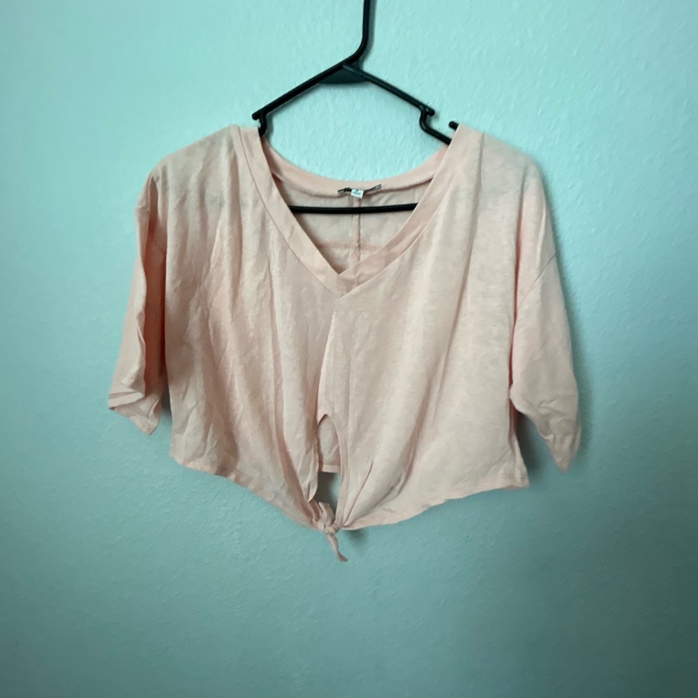 Fashion Nova tie at bottom crop top